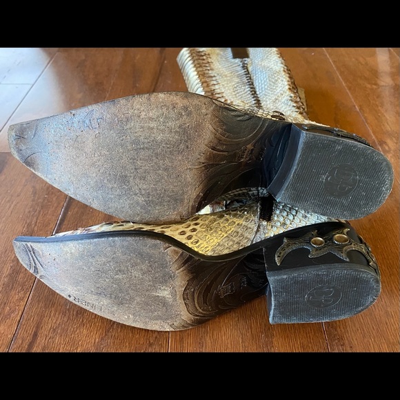 Donald Pliner Western Couture Python Boots - Picture 8 of 9